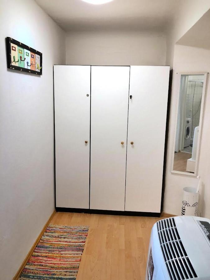 1Br Apartment On The Most Beautiful Street In Ljubljana Center Extérieur photo