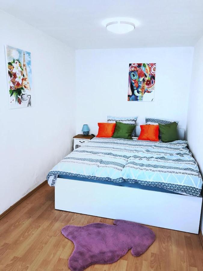 1Br Apartment On The Most Beautiful Street In Ljubljana Center Extérieur photo